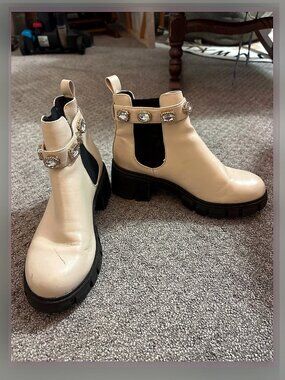 Madden Girl boots